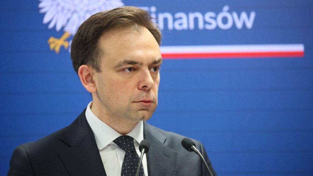 ポーランド、オルバン氏失脚後900億ユーロのウクライナ融資を速やかに解除するようEUに要請