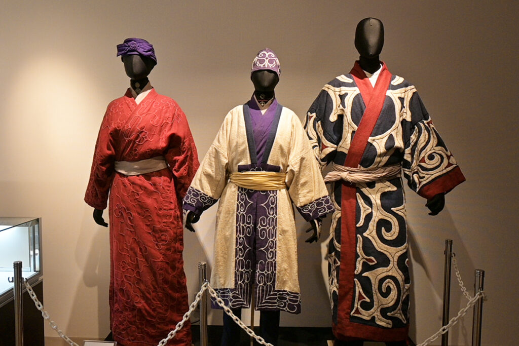 阪急うめだで「北海道・アイヌ展」、ゴールデンカムイの特別展示＆限定料理も | Lmaga.jp