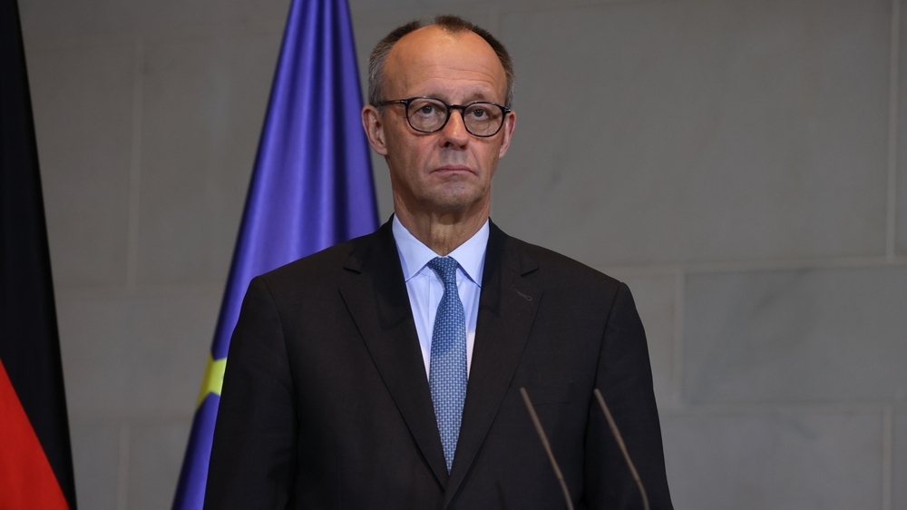 ドイツにおける男性の長期滞在報告義務をめぐる論争 - - Gamereactor