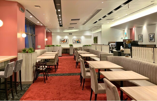 大分県の空の玄関口に、変わらない「安心」と「ご馳走」を。2026年4月24日(金)「ロイヤルホスト大分空港店」グランドオープン！ | 鹿児島・九州プレスリリース | 生活情報 | くらし