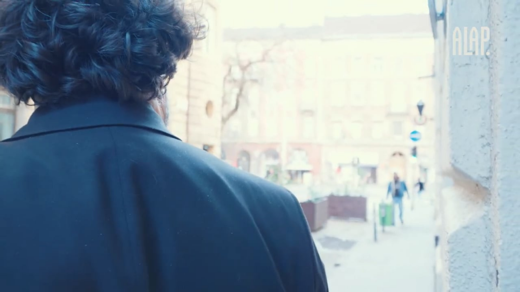 「コカイン野郎、お前！」 - インガの前での出来事