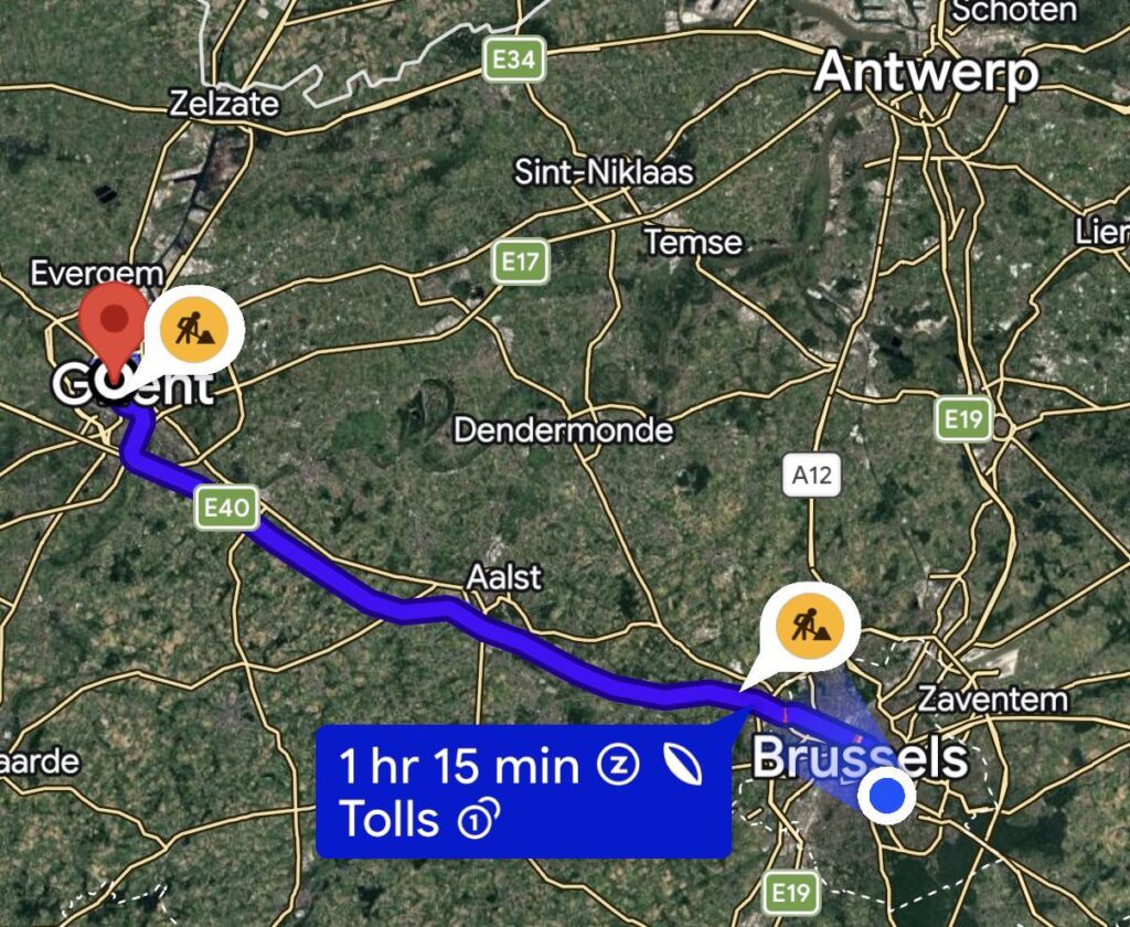 Google マップは E40 に有料道路があることを示していますか?