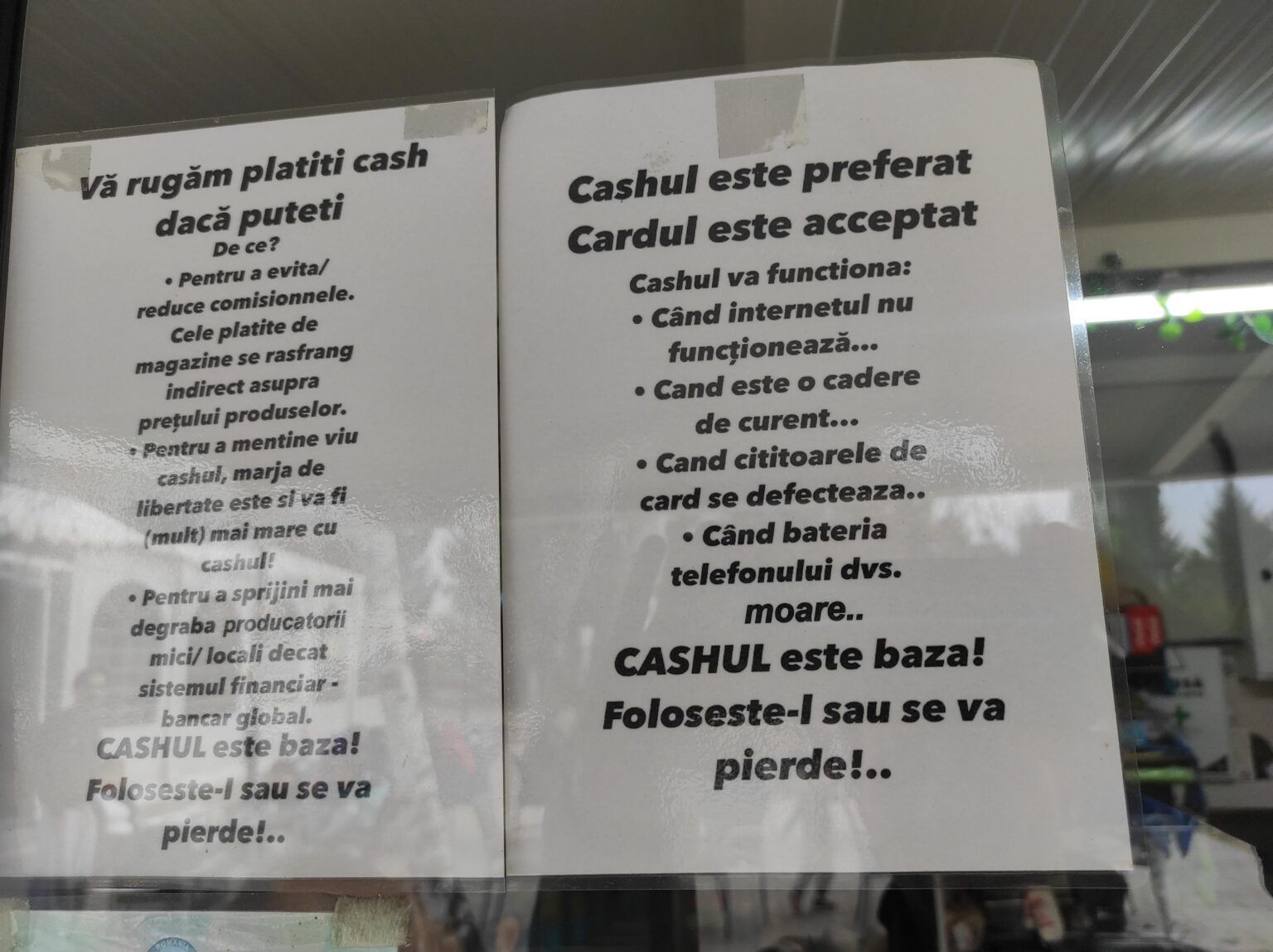 現金が基本です！