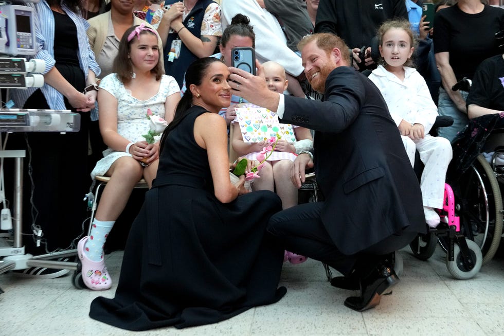 the duke and duchess of sussex visit australia day 1