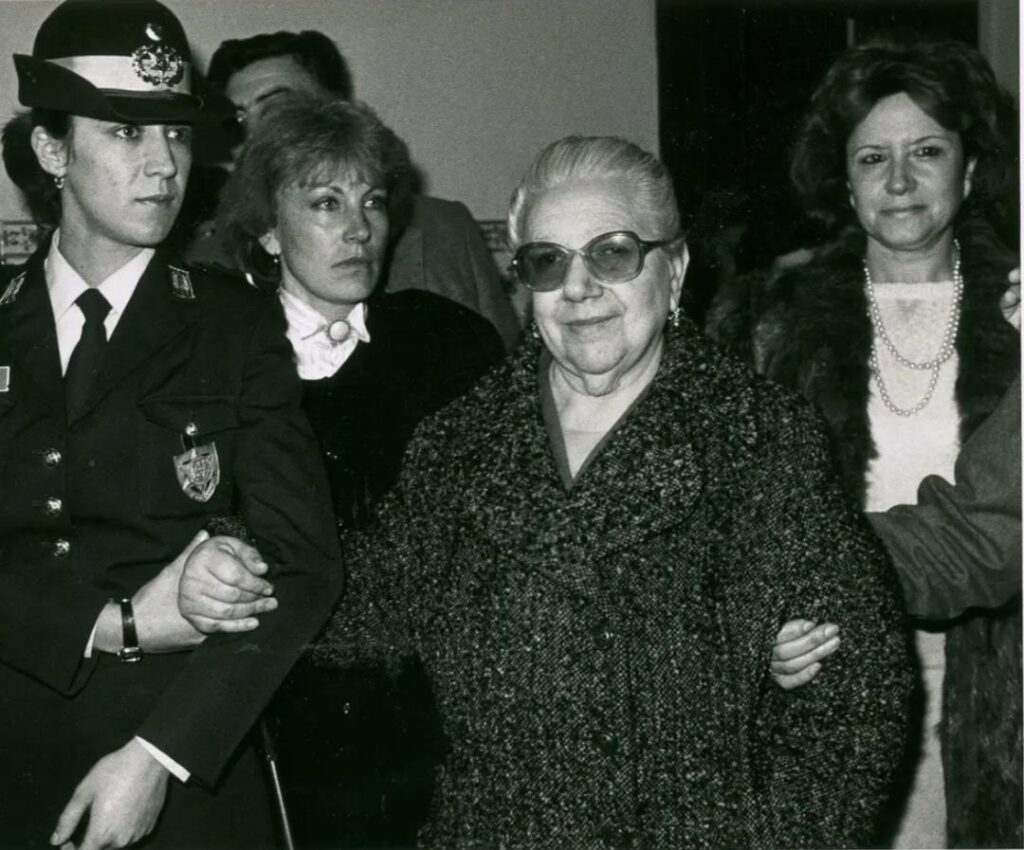 人民銀行家ドナ・ブランカを覚えている人はいるだろうか？