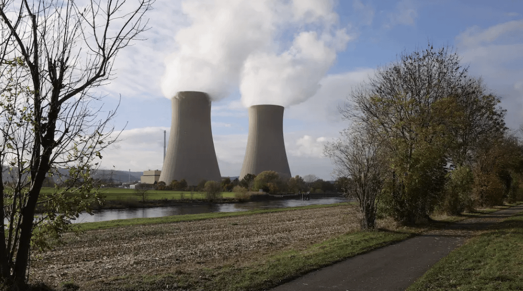 EUは、海外で原子炉の建設や保守に携わる企業を対象に、ロシアの原子力部門に対する新たな制裁を準備している。この措置は、クレムリンの影響力を制限し、長期的な戦略的収入を削減することを目的としている。