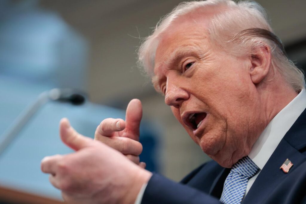 究極の気晴らし: トランプはエプスタインスキャンダルを葬るために戦争を始めたのか?
