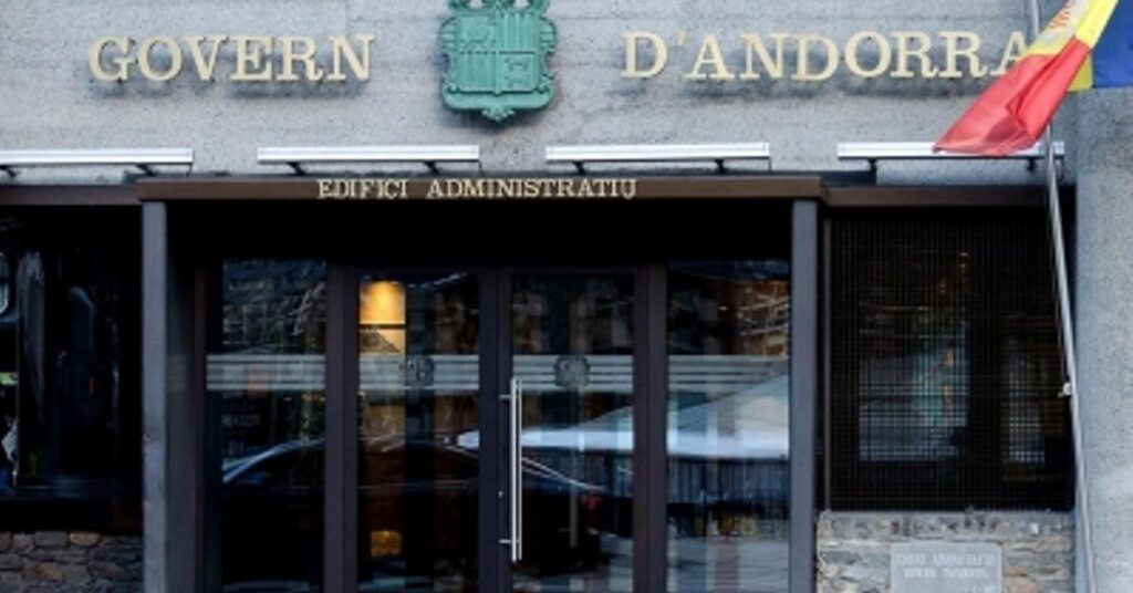 経済の順調な発展にも関わらず、社会問題への援助要請は増加している