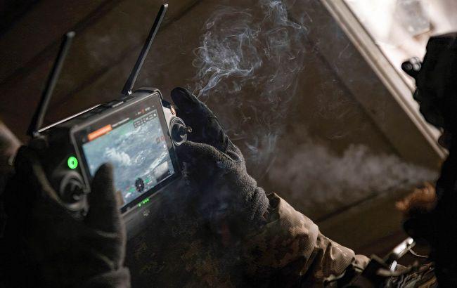 ウクライナ、ロシアで最も恐れられていた兵器を爆破、数マイル先まで大規模な爆発が見られる