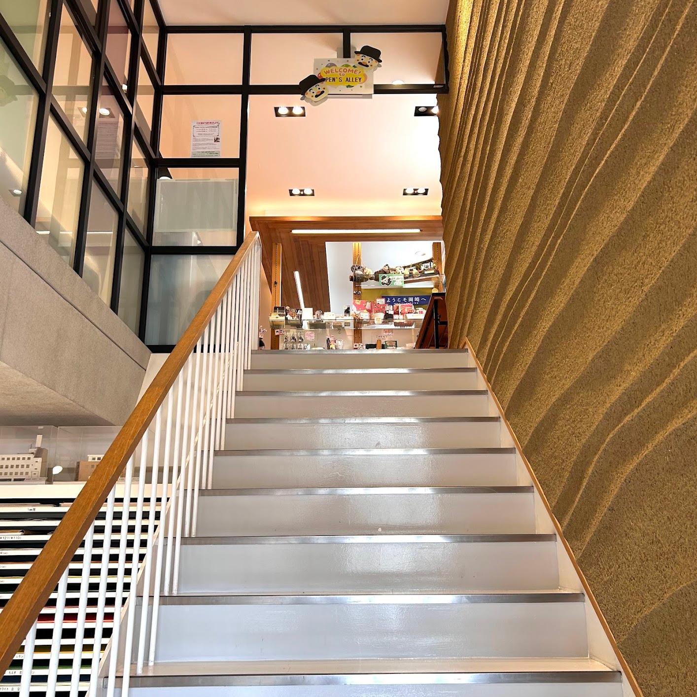 ２階への階段です。