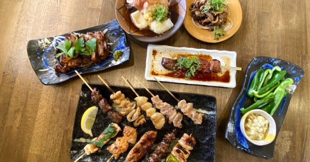 希少部位も、なじみのアテも。惚れて惚れられ『ほり富』で焦れる姫路の炭火やきとり | Kiss PRESS(キッスプレス)