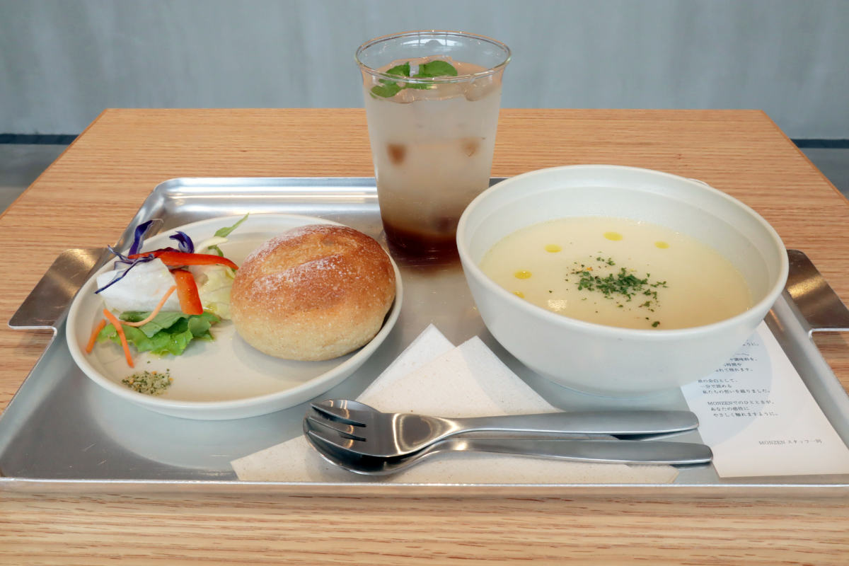 「淡路島玉ねぎのポタージュセット」1,300円（税込）