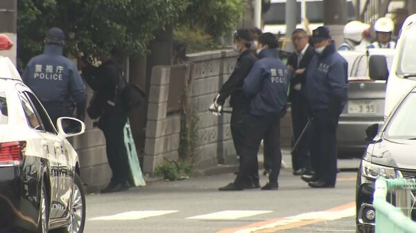 【速報】「ハンマー持っている人がいる」男が女性殴りサバイバルナイフ持って立てこもり 東京・福生市 - FNNプライムオンライン