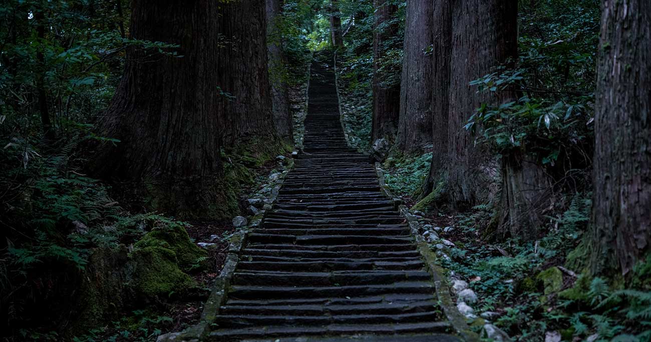 富裕層の間で2軒の「はしご」がブームに！ 山形の「山菜」と「ジンギスカン」の名店とは？