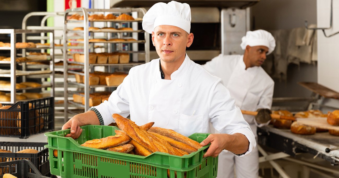 なぜ日本のサービスはこんなにレベルが高いのか？ドイツの「最低サービス」との根本的な違い