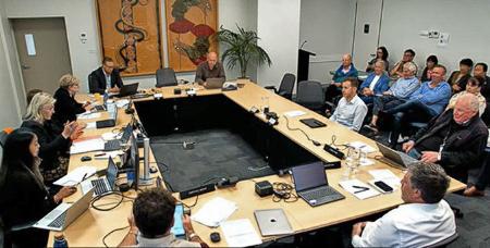 ＮＺ、少女像の市有地設置認めず - 下野新聞社