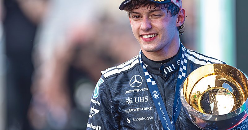 【F1】史上最年少リーダー、鈴鹿で10代2勝目…“イタリアの新星”キミ・アントネッリとは何者か？《日本GPの舞台裏と“新規則”への賛否両論》 | NumberPREMIER - ナンバープレミア