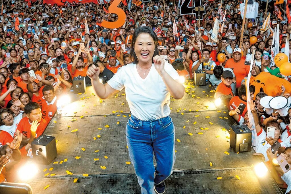 ペルー大統領選、ケイコ・フジモリがトップで決選投票へ…「トランプ礼賛」の候補は？ | ニューズウィーク日本版 オフィシャルサイト