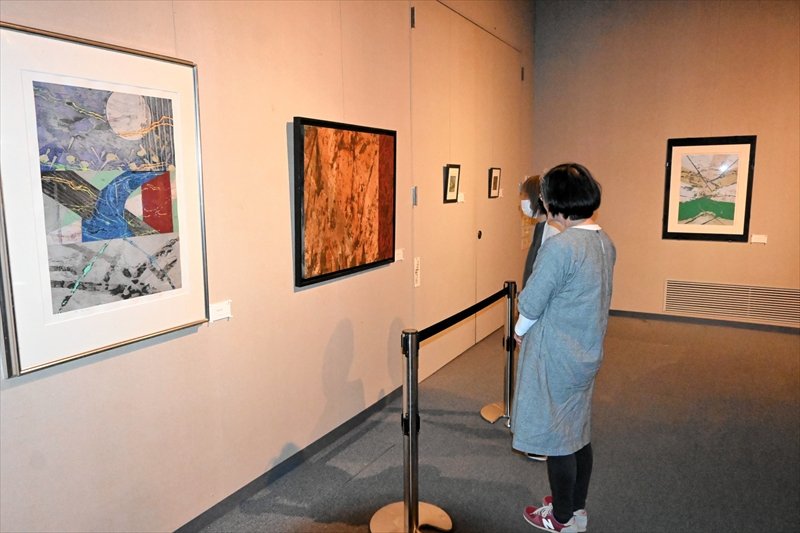 版画家・長谷川雄一さんの軌跡たどる　福島県三島町で５月１７日まで追悼展　奥会津の自然などモチーフ