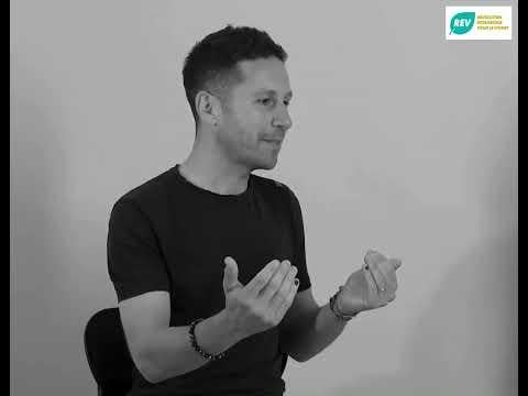 分断せずにイスラエルの影響力（ロビー活動、干渉など）の問題を提起することはできるでしょうか？