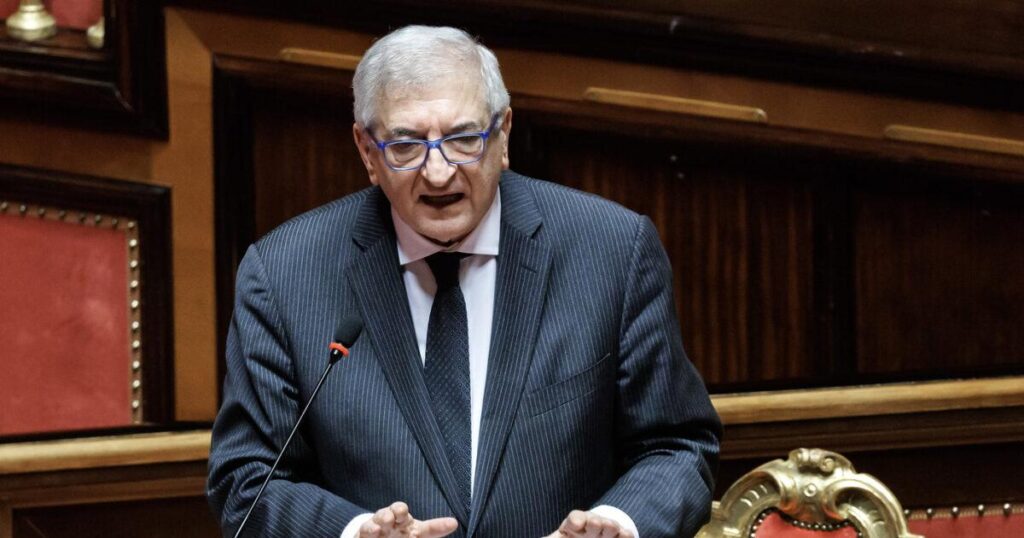 財務省損害、会計検査院がFoti法を諮問、「無能な管理者に報奨金、国民との社会協定違反」