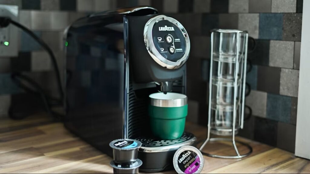 WBCイタリア代表が使用して一躍有名に、ラバッツァのエスプレッソマシンを使ってみた - CNN.co.jp