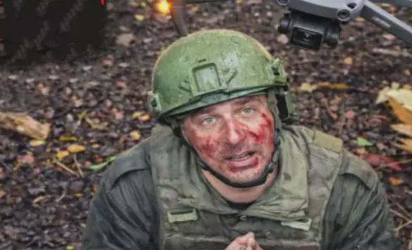 彼は生き残るために正しい選択肢を選びました。ドローンにより、長い間森の中に隠れていたロシア歩兵が降伏を余儀なくされた