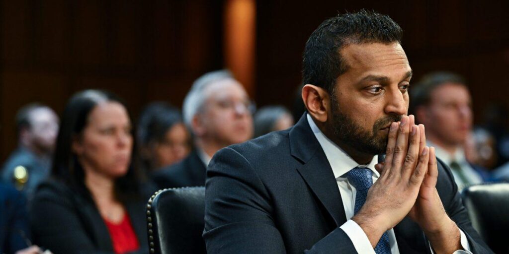 カシュ・パテル、飲酒後の公共放尿で逮捕