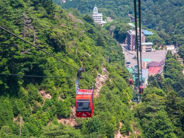 【三重県】「山に囲まれた場所で…」“美人の湯”としても知られる「湯の山温泉」の魅力とは?