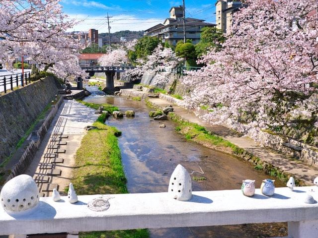 「とても情緒があってとても好き」島根県の“行ってみたい＆好きな桜の名所”TOP5！ 1位に称賛の声【2026年調査】