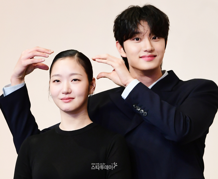 キム・ゴウン、キム・ジェウォン。写真