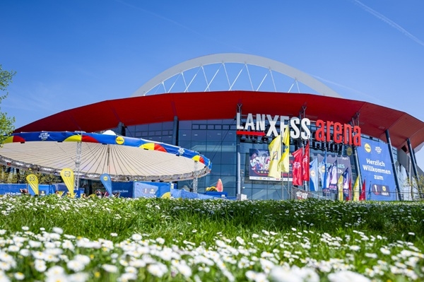 写真2025-2026シーズン、男子ドイツハンドボール（DHB）カップファイナル4が行われるキルンのランセルアリーナ、写真出典=ブンデスリーガ