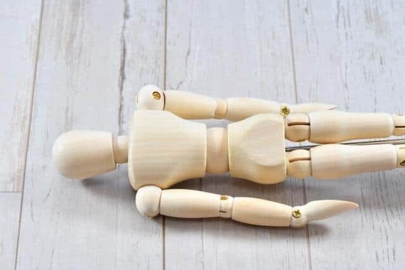 山林に遺棄されるまで、遺体はどこに隠されていたのか（画像はイメージ）