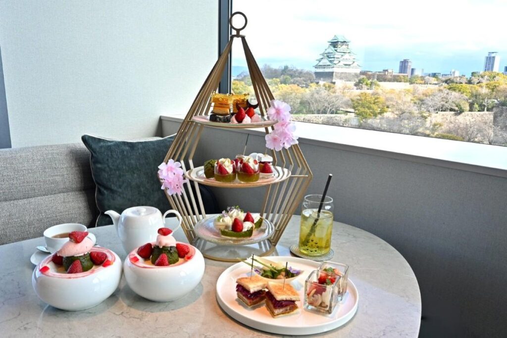 豊臣秀吉ゆかりの桜の名所、大阪城公園の絶景を特等席で…お花見アフタヌーンティー | Lmaga.jp