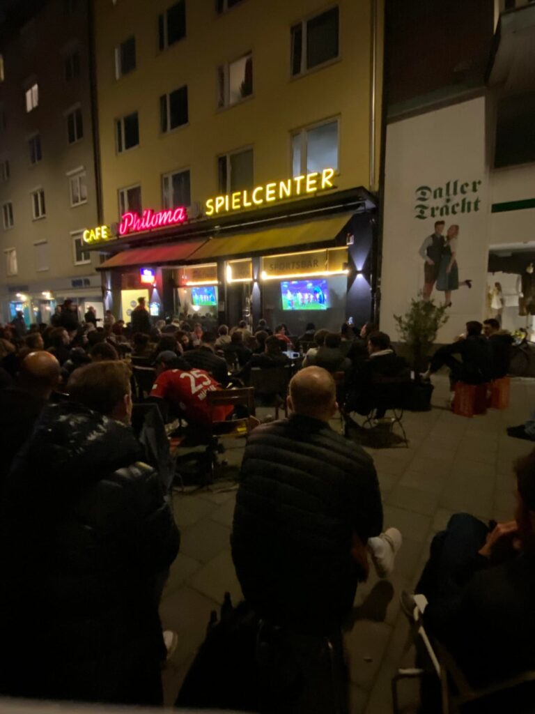 チャンピオンズ リーグ ナイト