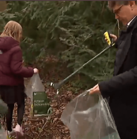 ブライアン・ミケルセンはガベージコレクターを使用 - 明らかに初めて