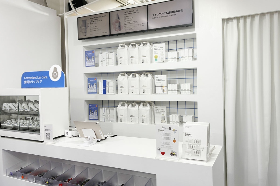 コンビニ風のレジカウンター