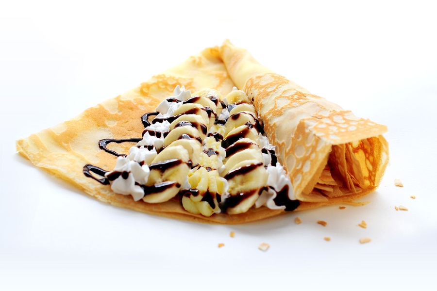 ジラフクレープ「Wチョコバナナクリーム」（800円）