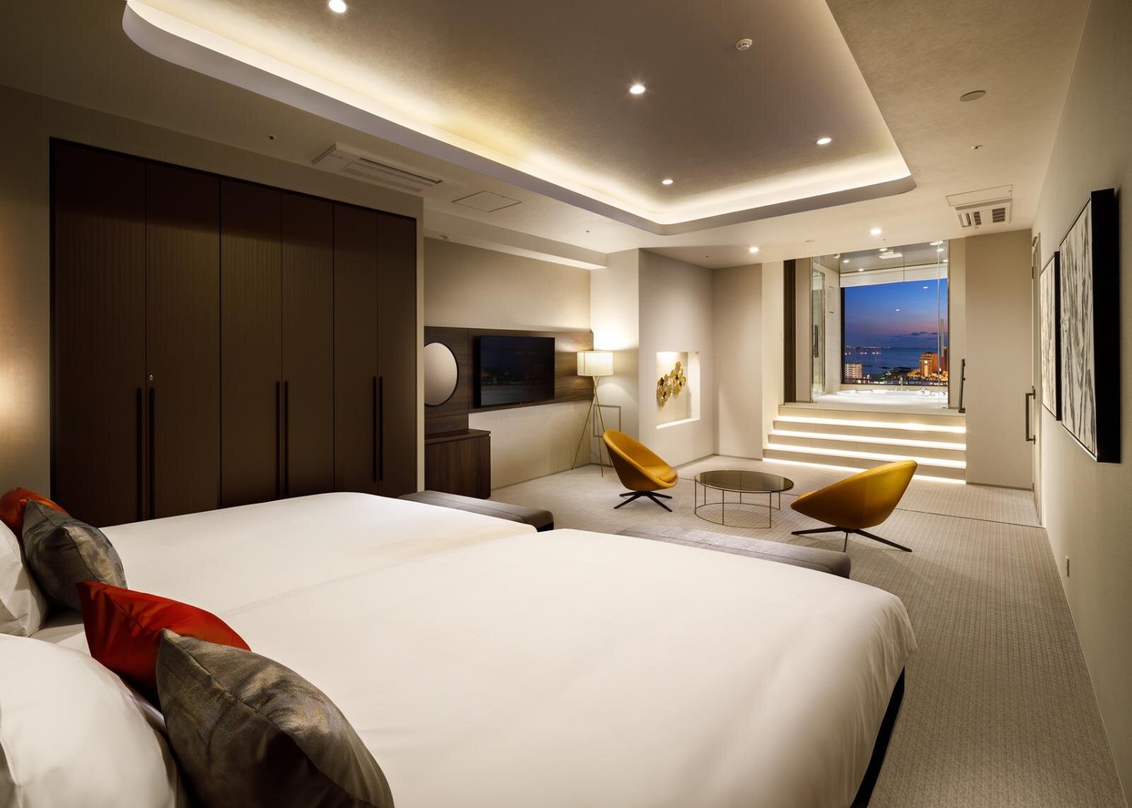 ロイヤルスイート 242平米