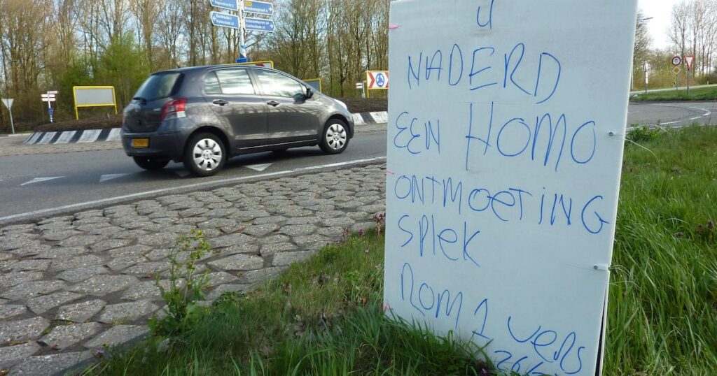 「そうだ、こいつは意地悪な男だ」：同性愛者の駐車場を訪れた男性が10キロにわたって追いかけられ虐待された