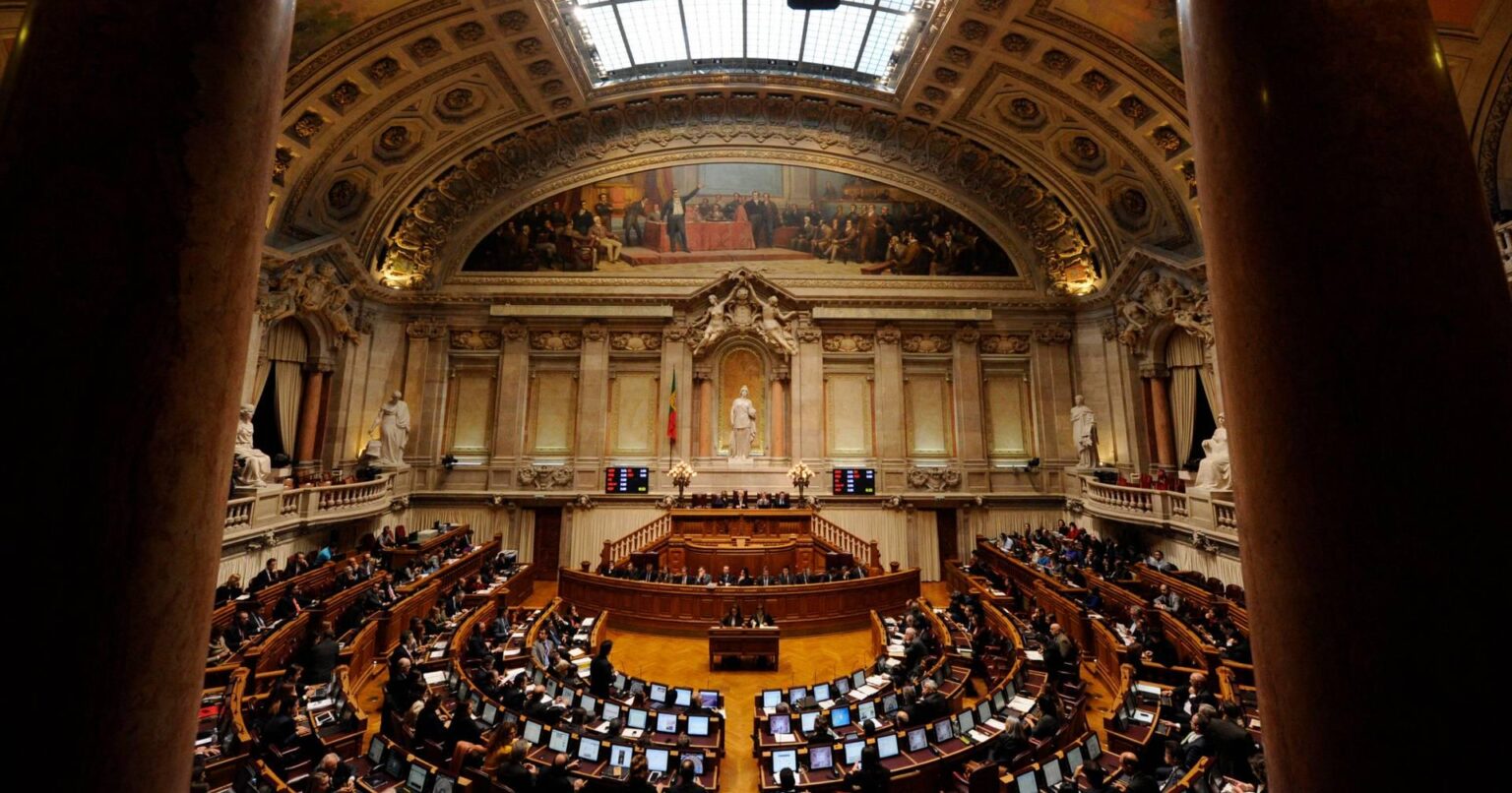 議会、食品の付加価値税ゼロへの復帰と燃料の付加価値税の引き下げを拒否