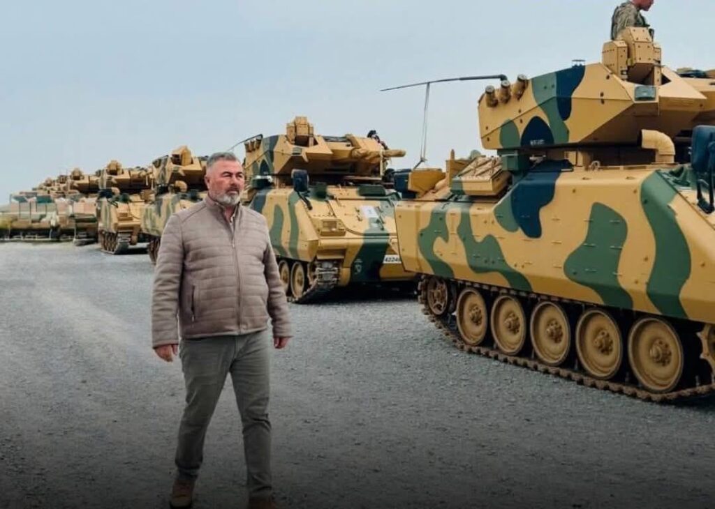 デンクタシュの怪物を見てください。 （ペルガモスの）市長を装った不法入植者が戦車隊を私たちの土地に連れてきて私たちを脅迫しました。占領軍がいなかったら、この男は「キプロス」という名前すら知らなかっただろう。