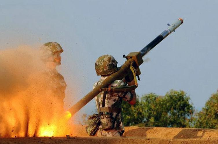 CNN：中国、イランに人が携行できる防空システムを供給へ