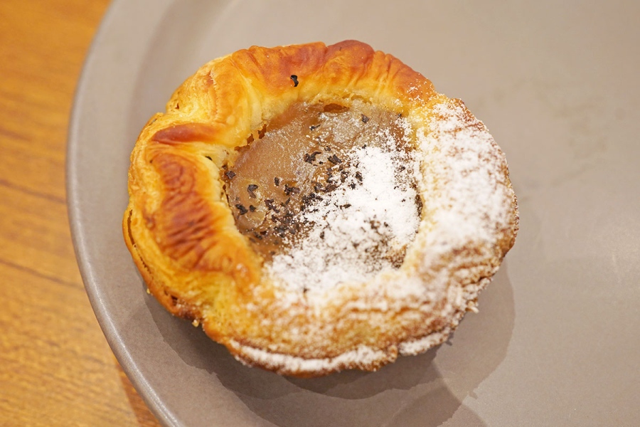 紅茶のエッグタルト（260円）（4月7日／Lmaga.jp撮影）