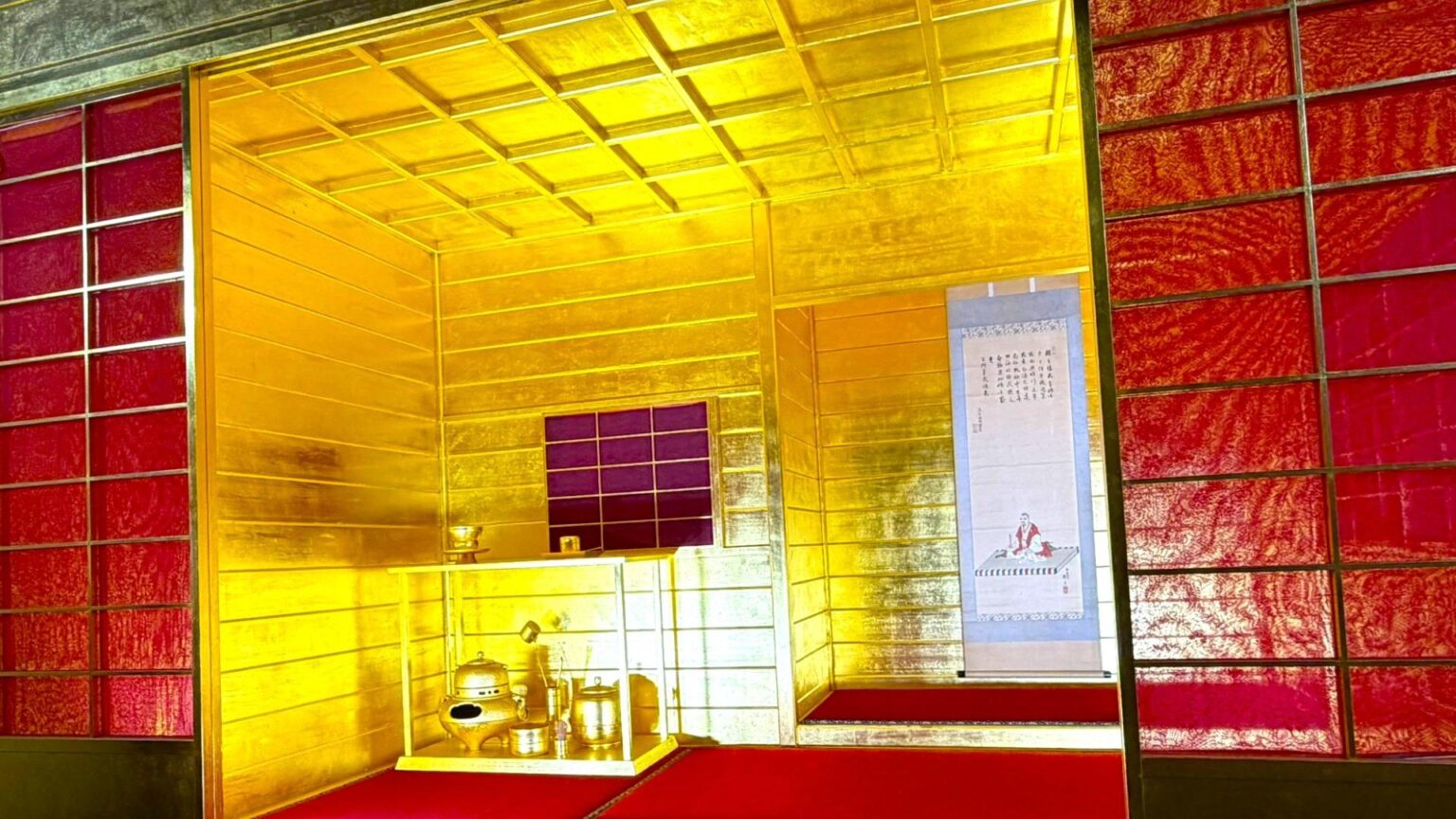 【滋賀/長浜】黄金の茶室とは何か。秀吉ゆかりの地で見る天下人の権威（旅人間） - エキスパート - Yahoo!ニュース
