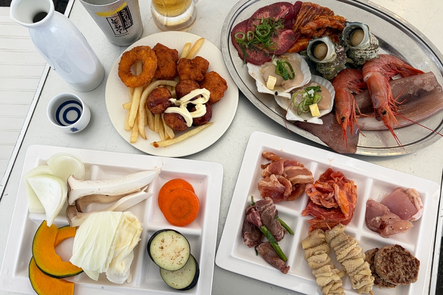 「近鉄上本町ファミリービアガーデン」で食べられるメニュー（Lmaga.jp撮影）