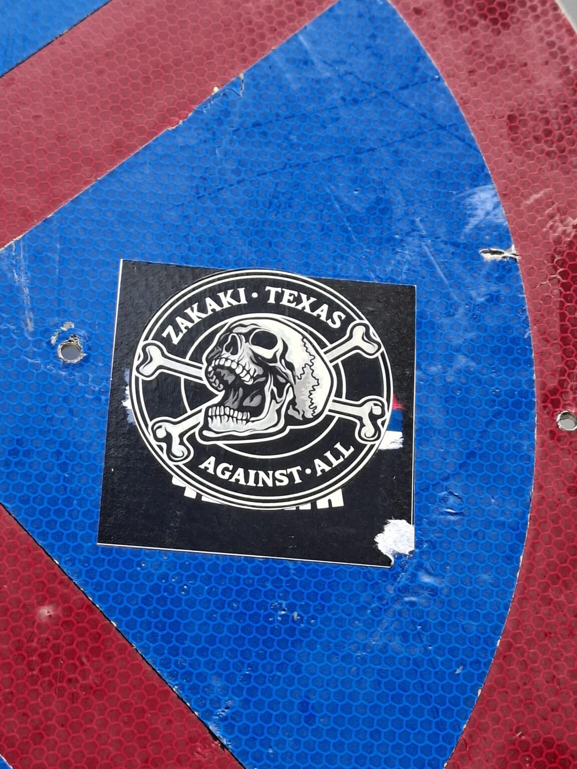 それは何を意味するのでしょうか?なぜキプロスのいたるところにそれがあるのでしょうか?