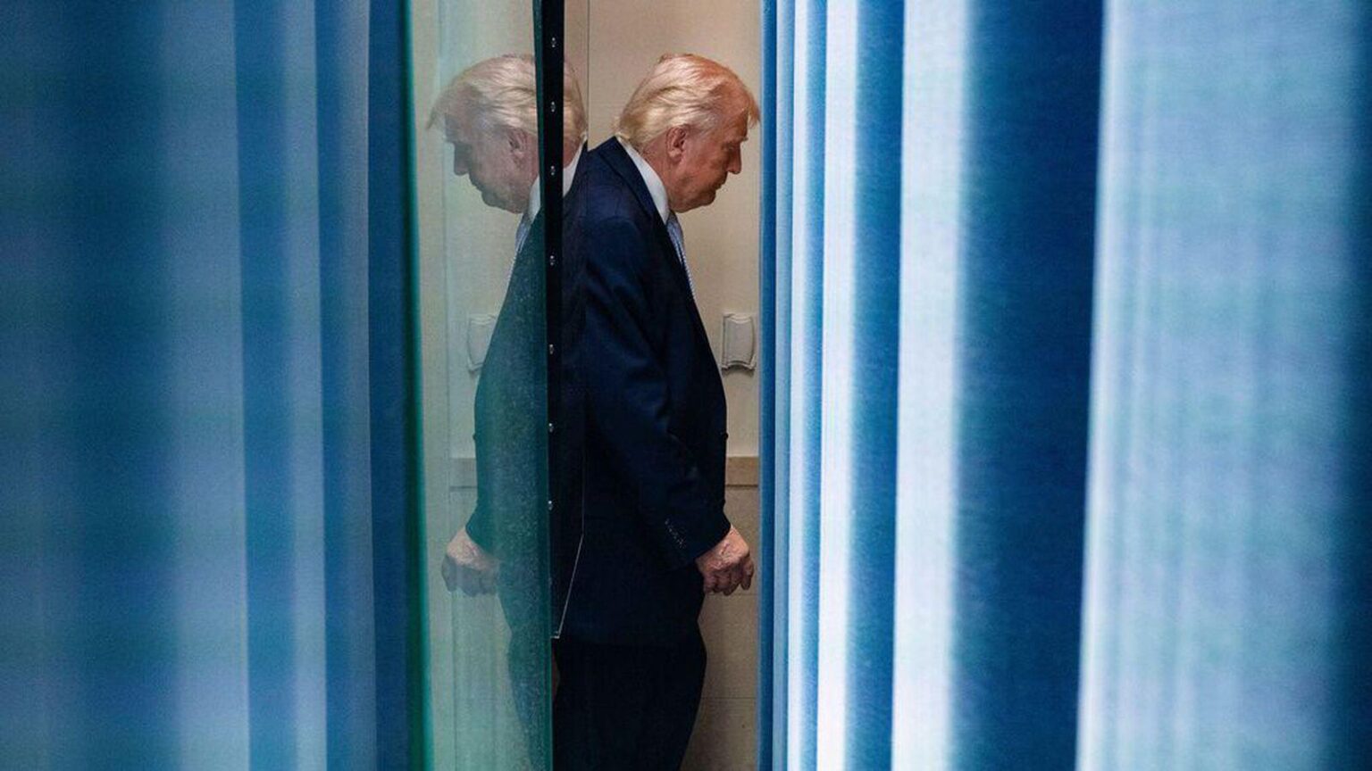 イラン国民を絶滅させると脅す - 指標