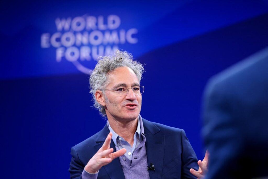 パランティアは漫画の悪役のとりとめのない内容のマニフェストを投稿した