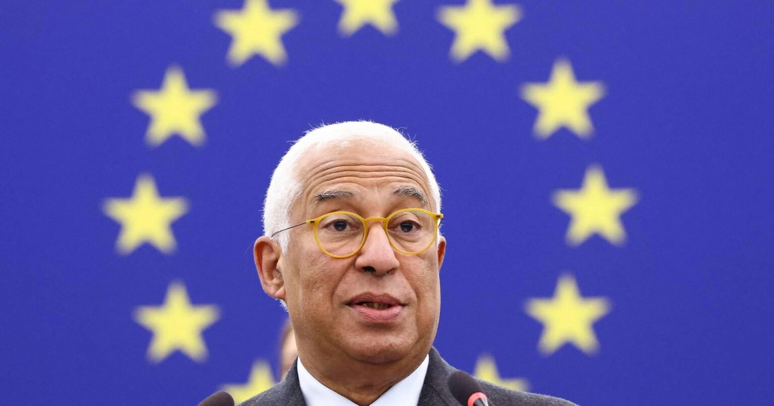 コスタ氏は、若者が「何年にもわたって給料の100％を住宅購入に費やさなければならない」ことは容認できないと述べた。